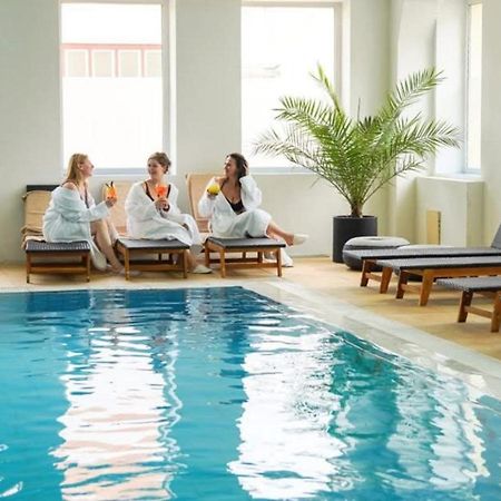 Caprioara Spa&Wellness Resort 코바스나 외부 사진