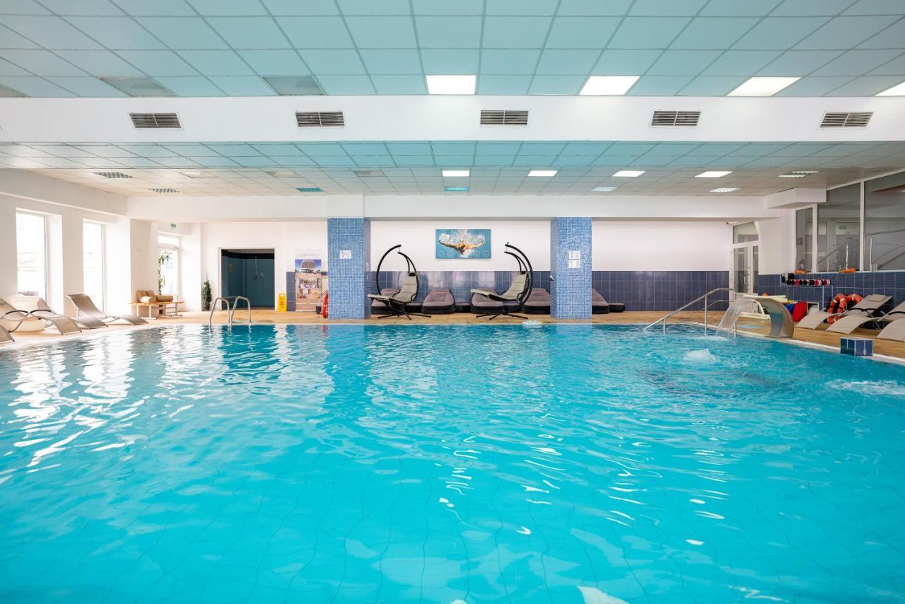 Caprioara Spa&Wellness Resort 코바스나 외부 사진